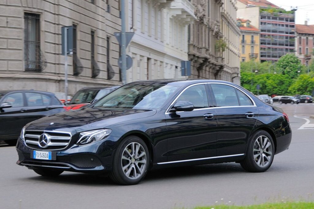 Mercedes Sedan
