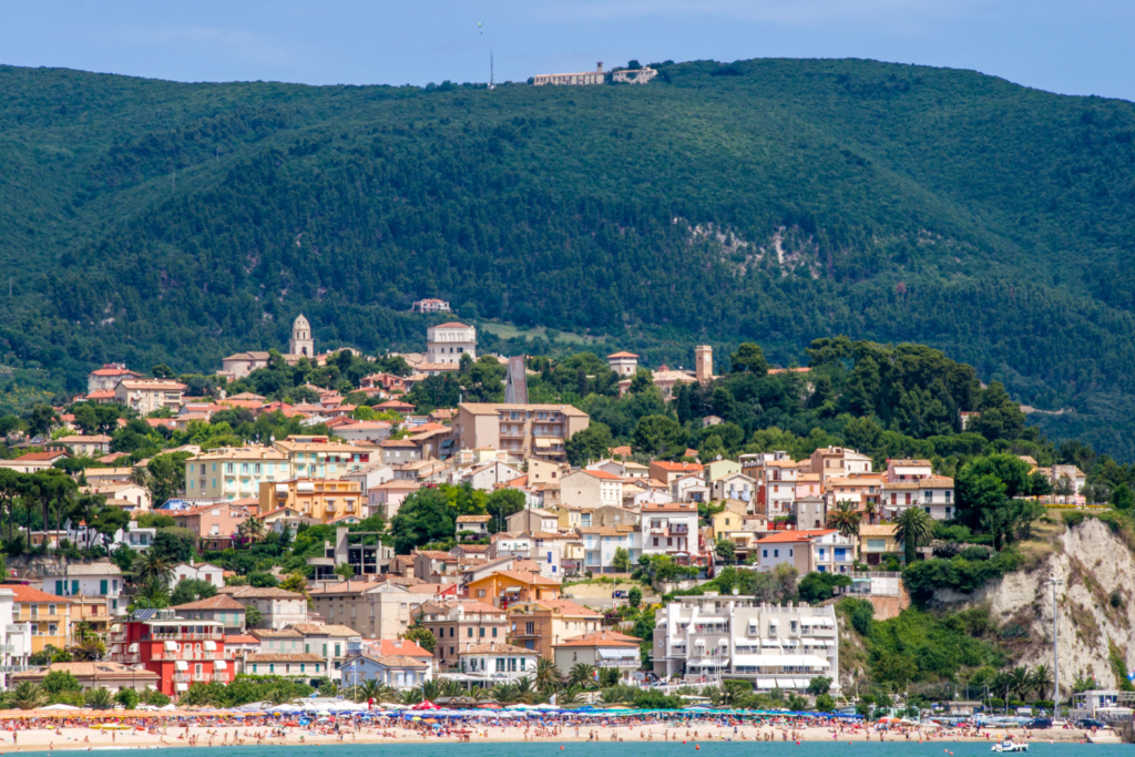marche beaches
