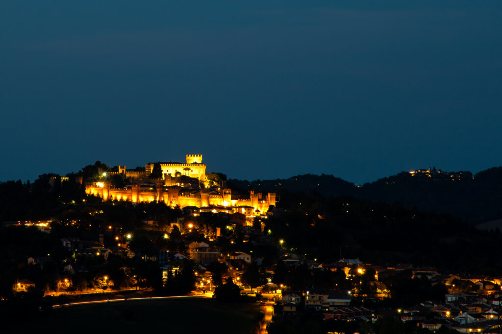 Castle of Gradara in Marche, a romantic wedding setting in Italy